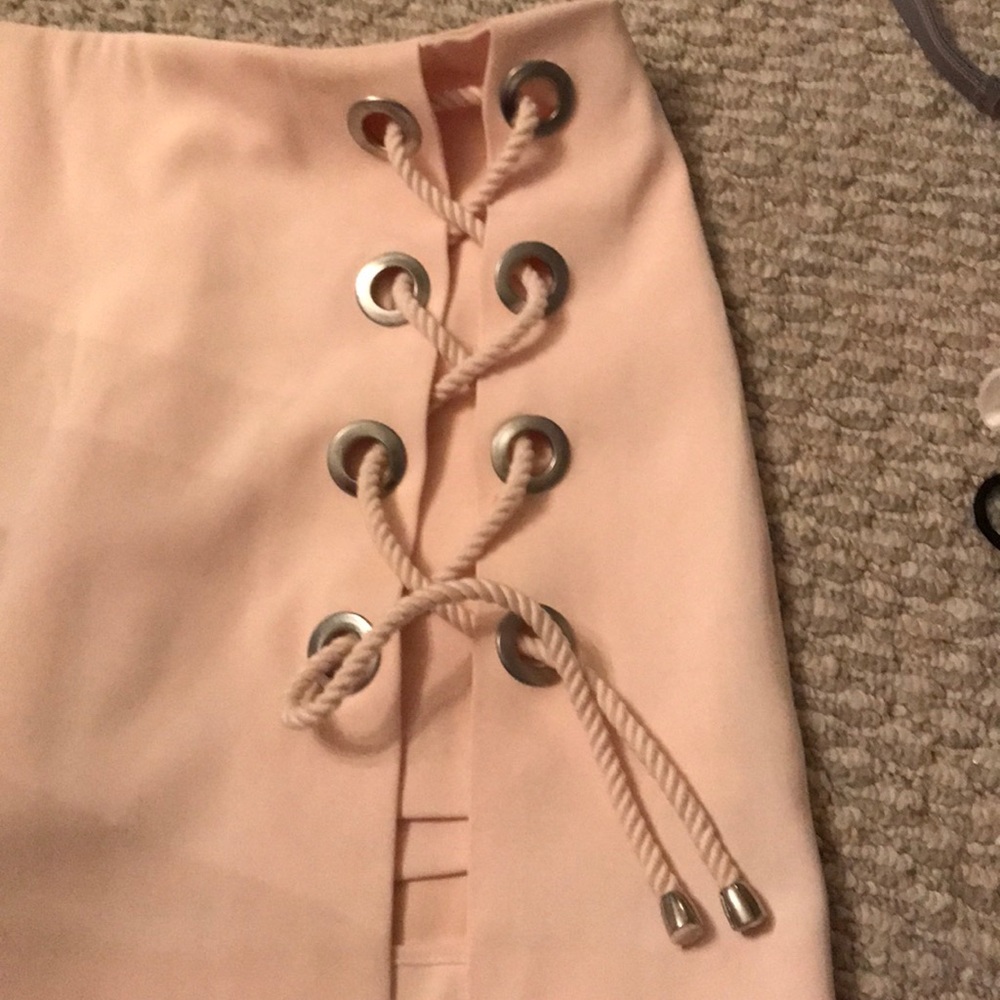 REBECCA MINKOFF PINK TIE UP SKORT - Picture 4 of 8